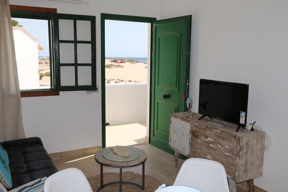 Loti Cotillo Exterior foto